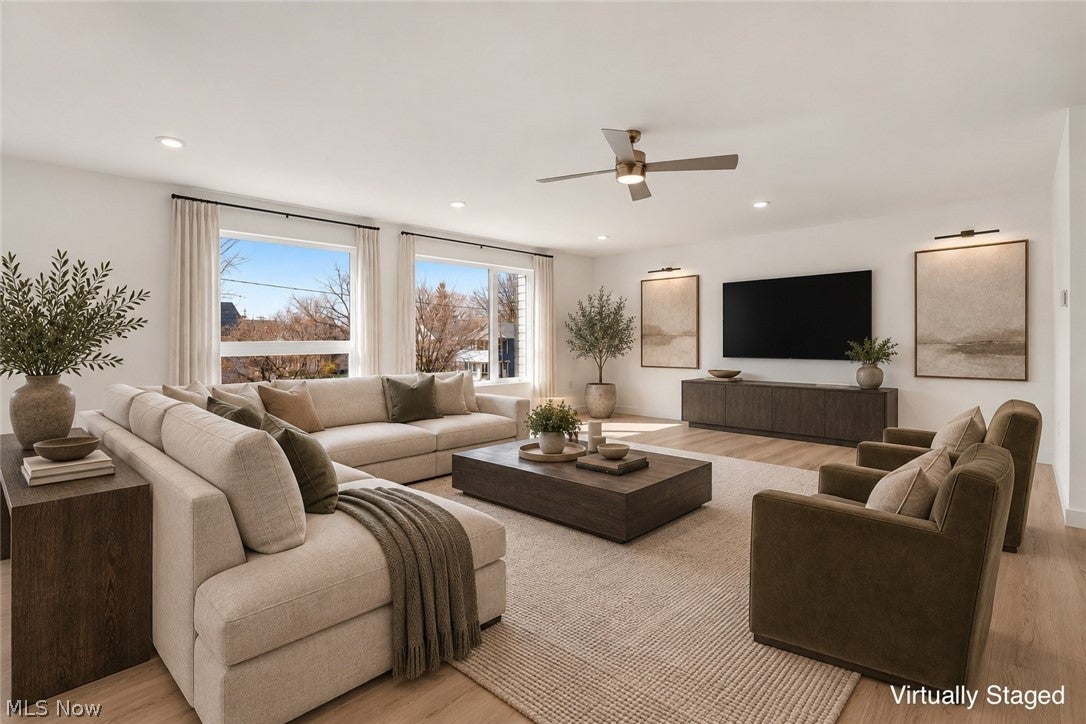 1367 W 74th Street
