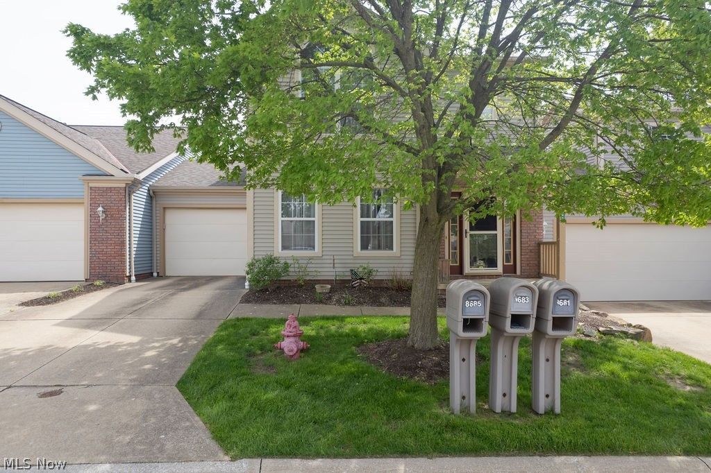 Photo of 8683 Kingfisher Lane, Macedonia, OH 44056 (MLS # 5201755)