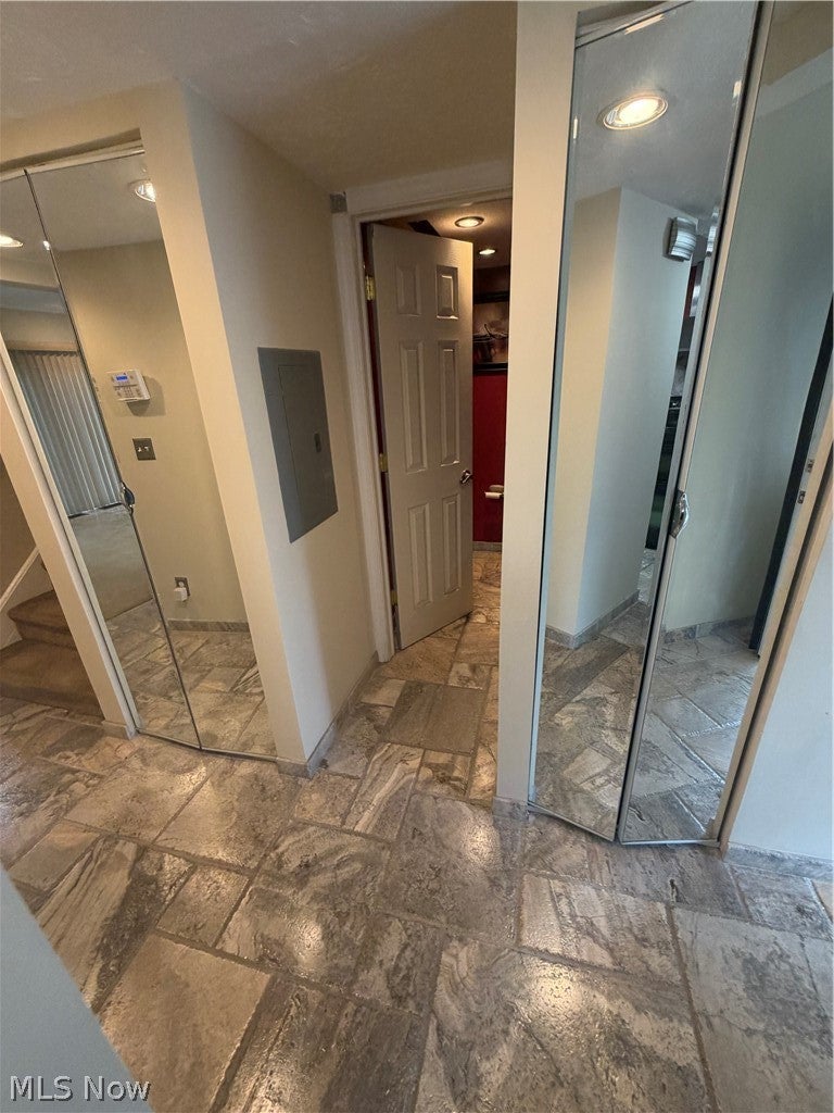 2 Sutton Place