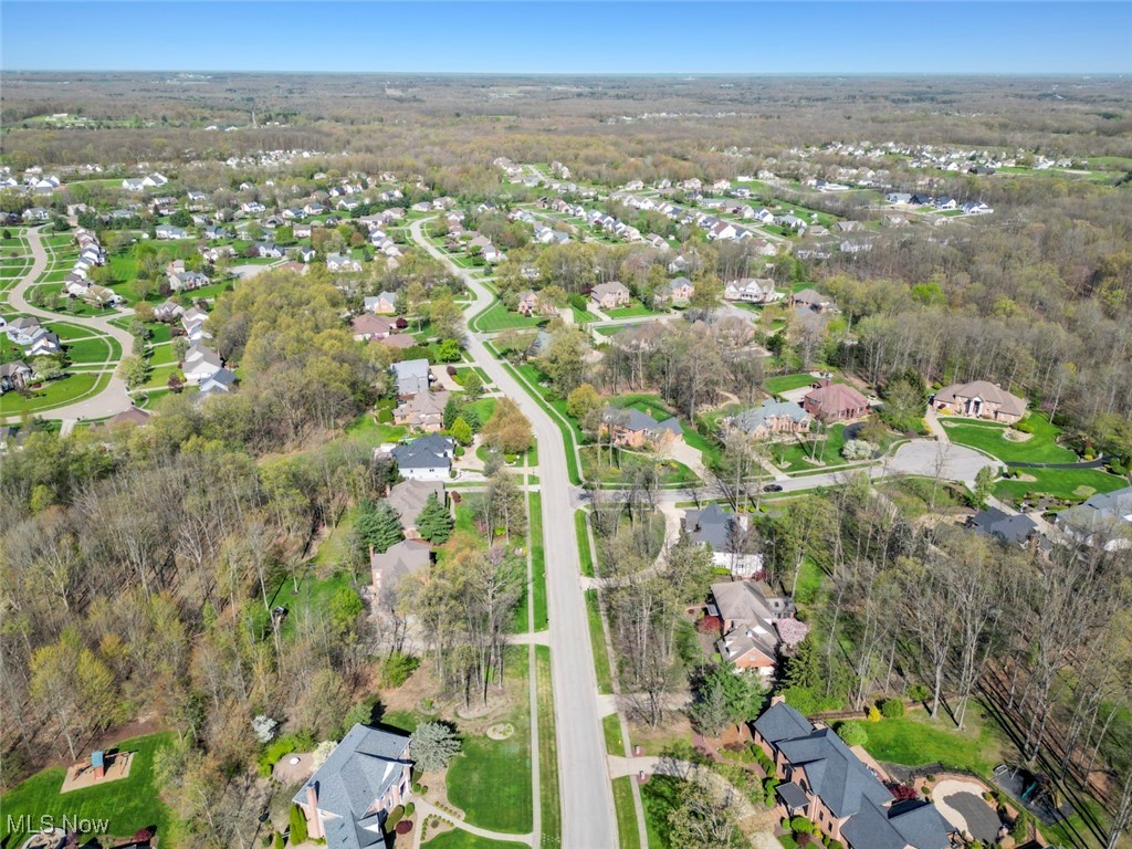 127 Timber Run Drive, Canfield, Ohio image 10