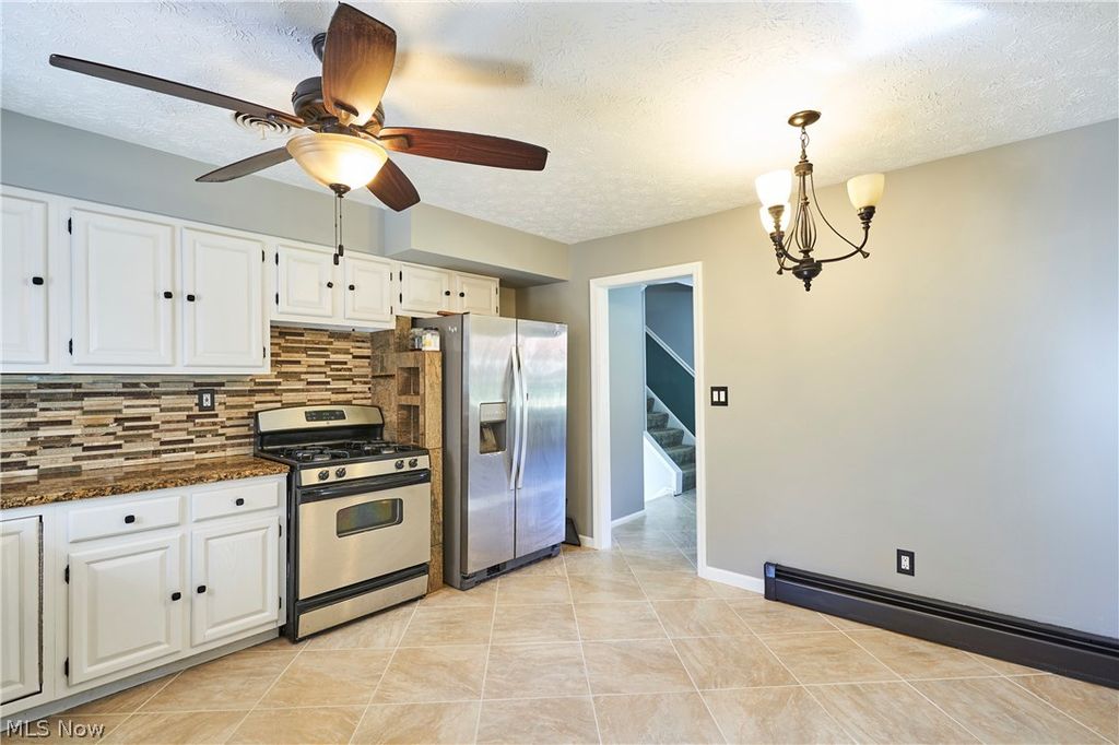 Photo of 8585 Carmichael Drive, Chesterland, OH 44026 (MLS # 5204455)