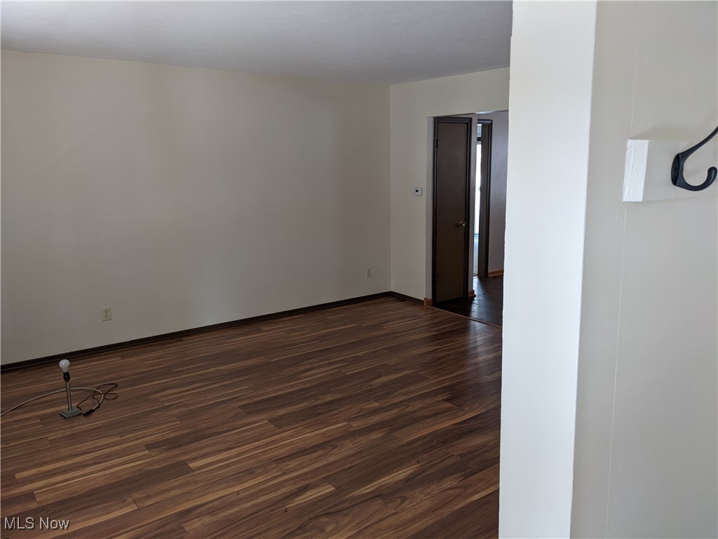 Woodview Manor - Residential Income