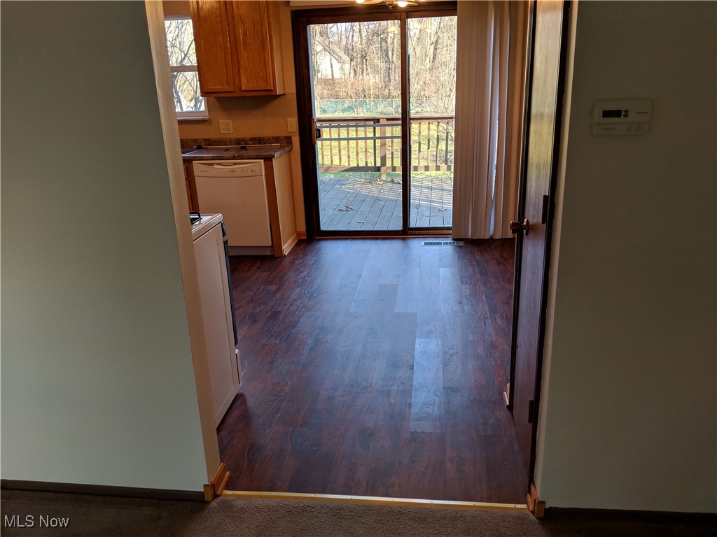 Woodview Manor - Residential Income