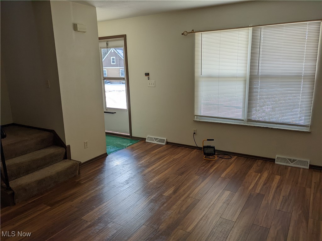 Woodview Manor - Residential Income