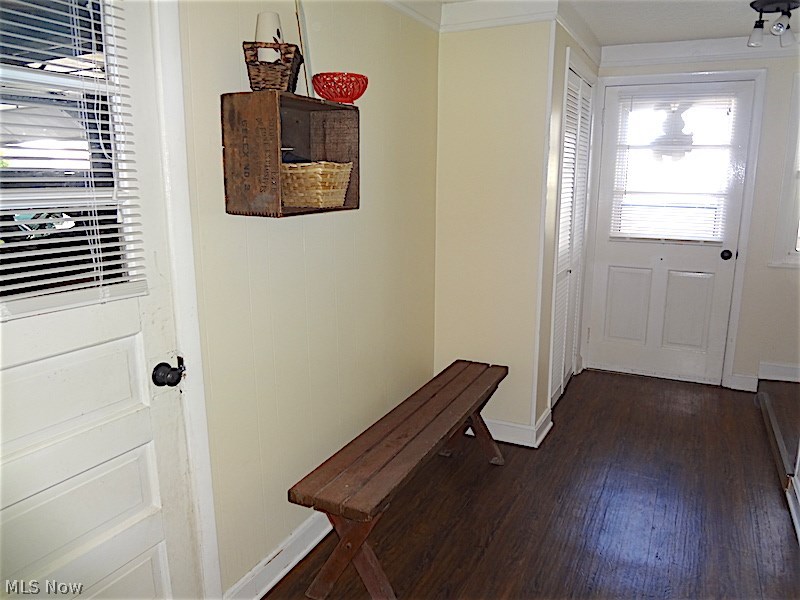 Village/N Perry - Residential