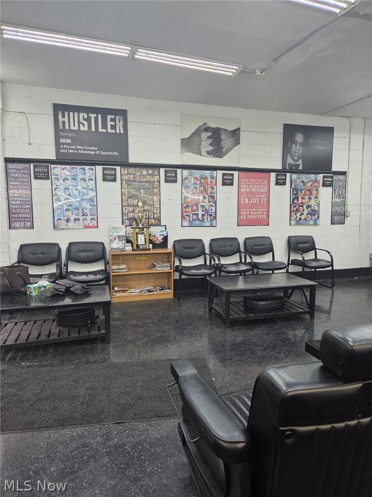 Brooklyn - Commercial Sale