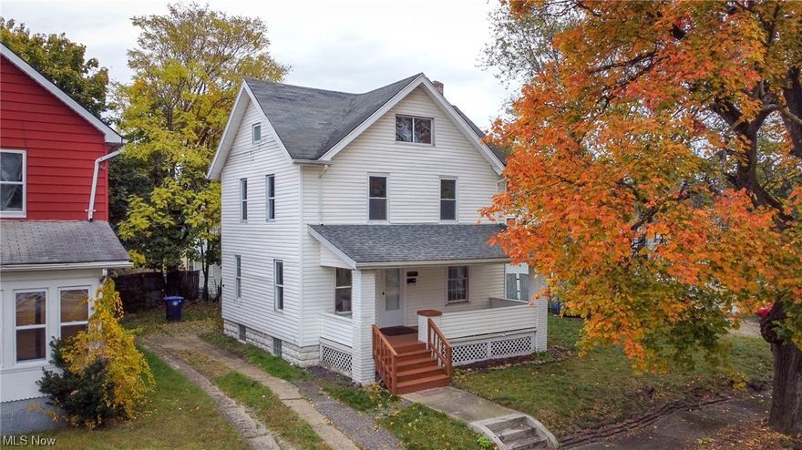 Why rent when you can own a really nice rehabbed move in ready house at a more than reasonable price. 3 BR 1 bath,  formal living room and dining room,a  finished attic for an office or another bedroom. Cozy front porch, and cozy home on a quiet dead end street. Convenient location to a major highway, downtown Akron and University of Akron is just minutes away.  Perfect for a1st time home buyer or an excellent investment.  This home is sure to please for the price. 
Updates: New stove, new thermostat, new garbage disposal and new hot water tank