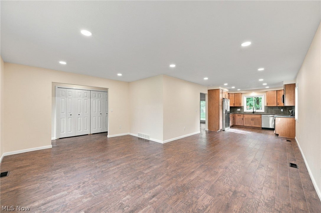 9581 Tamarin Court