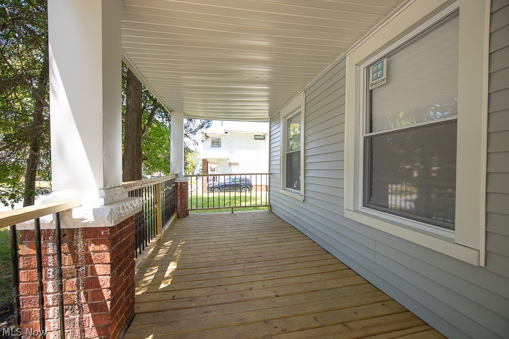 Crawford Realty Cos Resub/Van - Residential Income