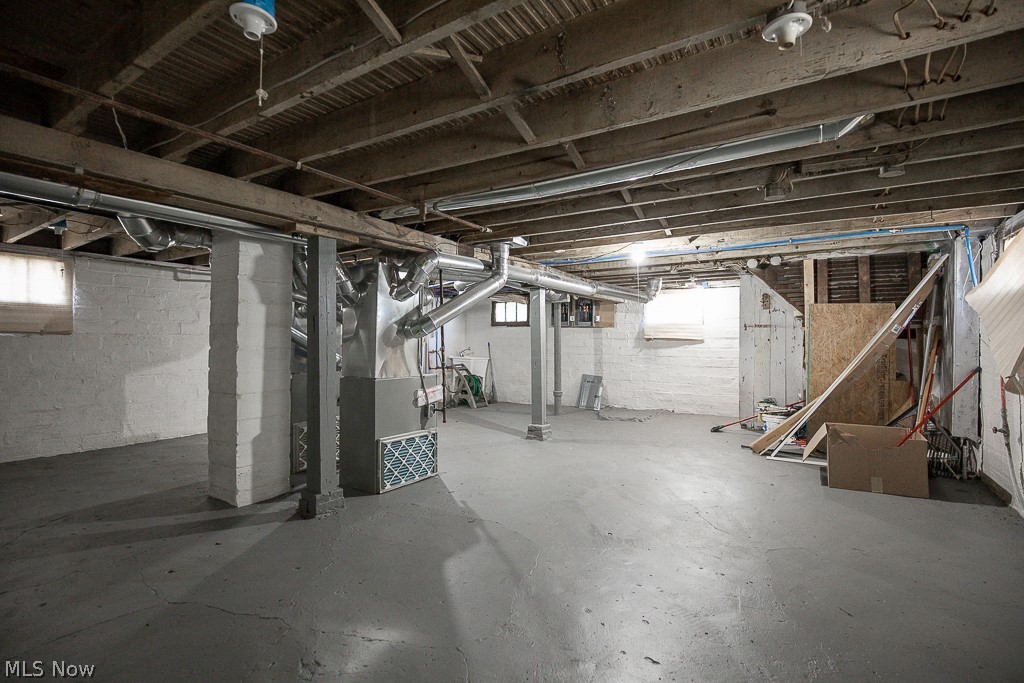 Crawford Realty Cos Resub/Van - Residential Income