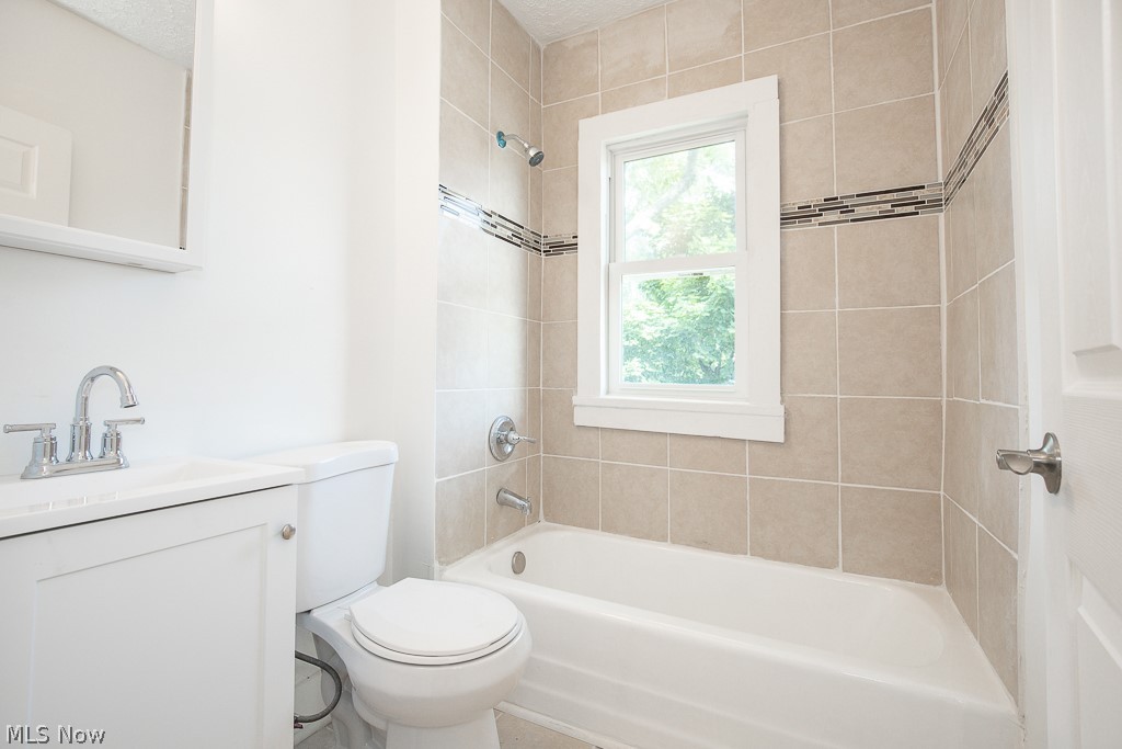 Crawford Realty Cos Resub/Van - Residential Income