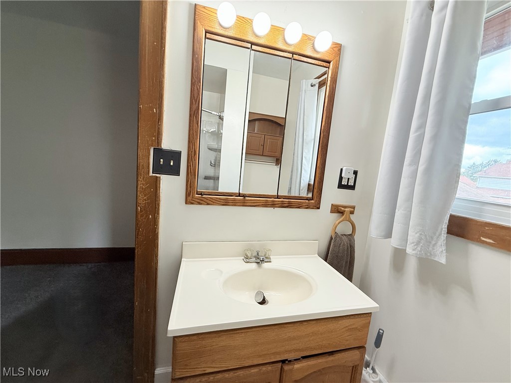 509 Dresden Avenue, Steubenville, Ohio image 24