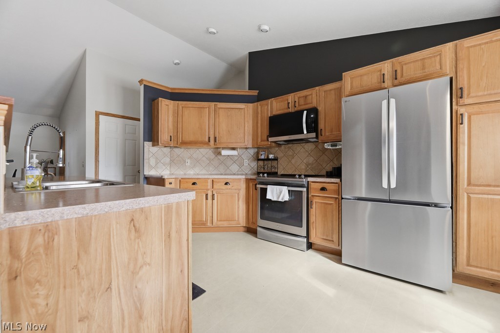 Claredon Ave Allotment As R - Residential