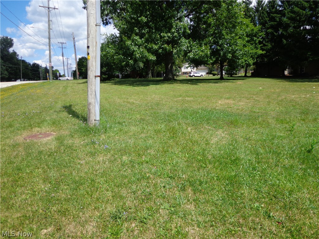Wyoga Lake Park - Land