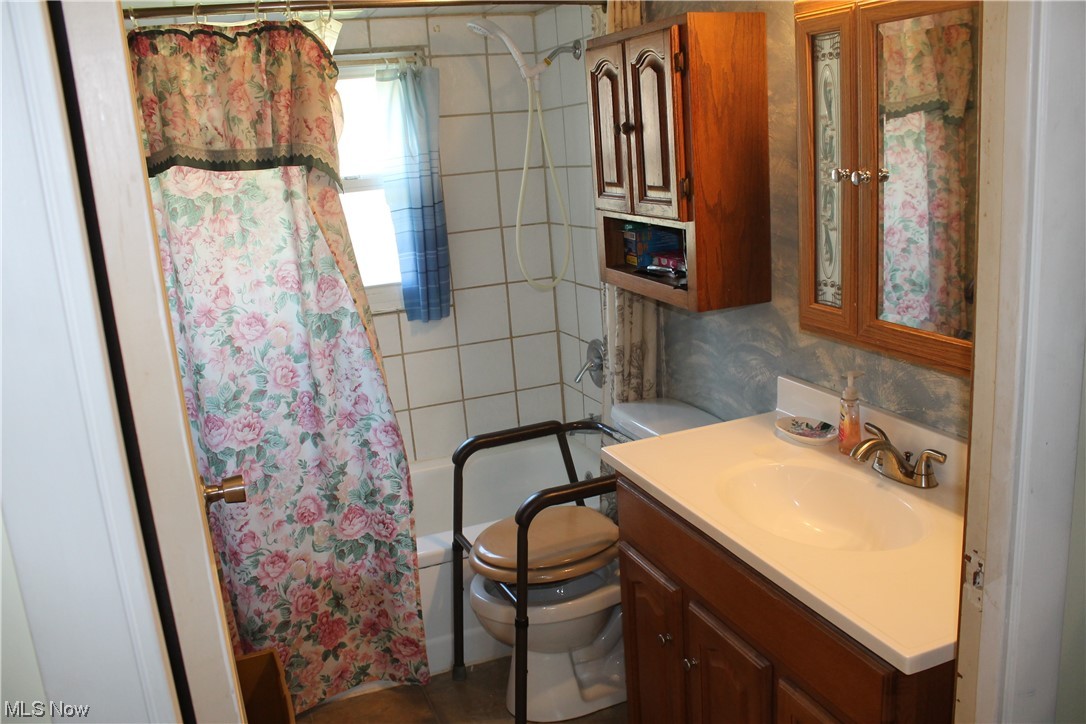 City/Youngstown - Residential