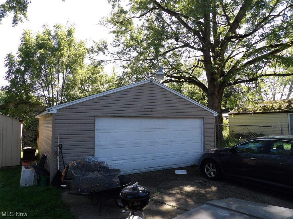 City/Youngstown - Residential