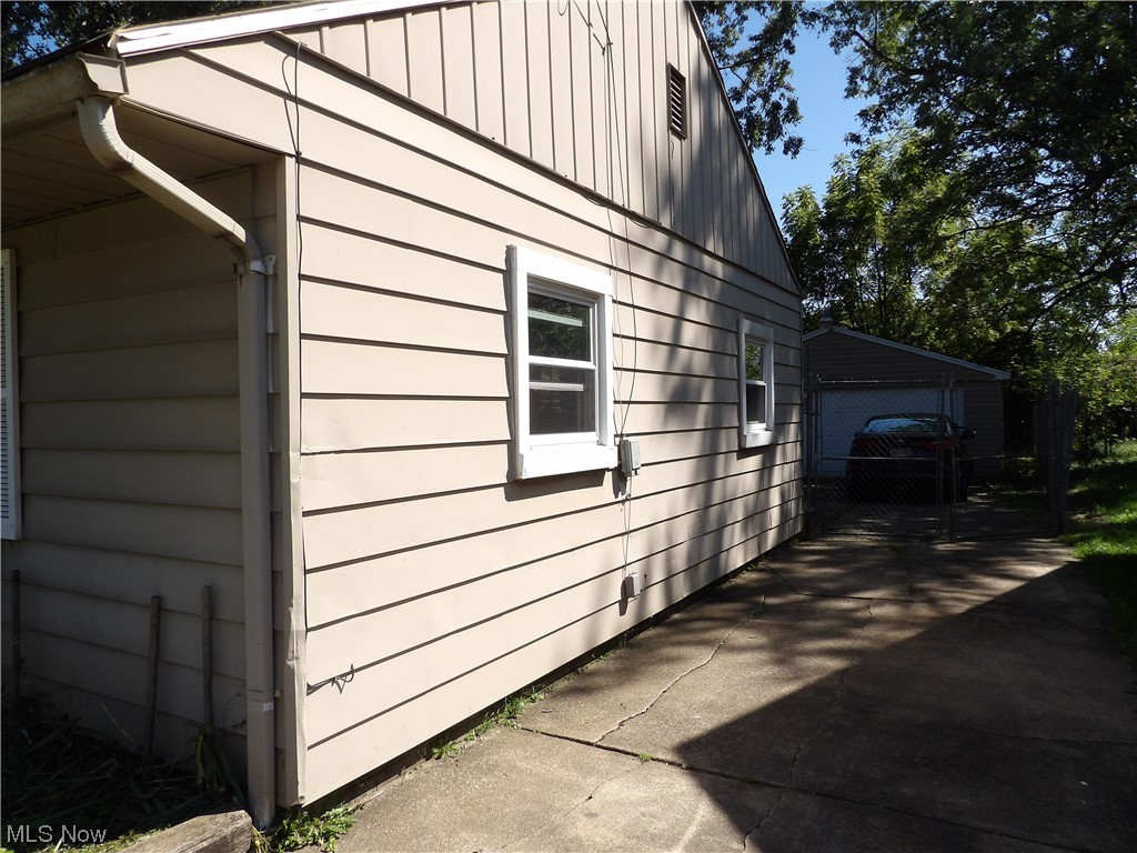 City/Youngstown - Residential