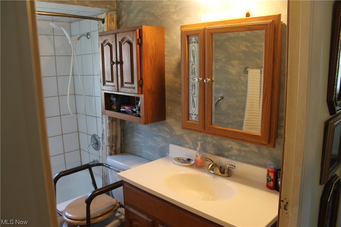 City/Youngstown - Residential