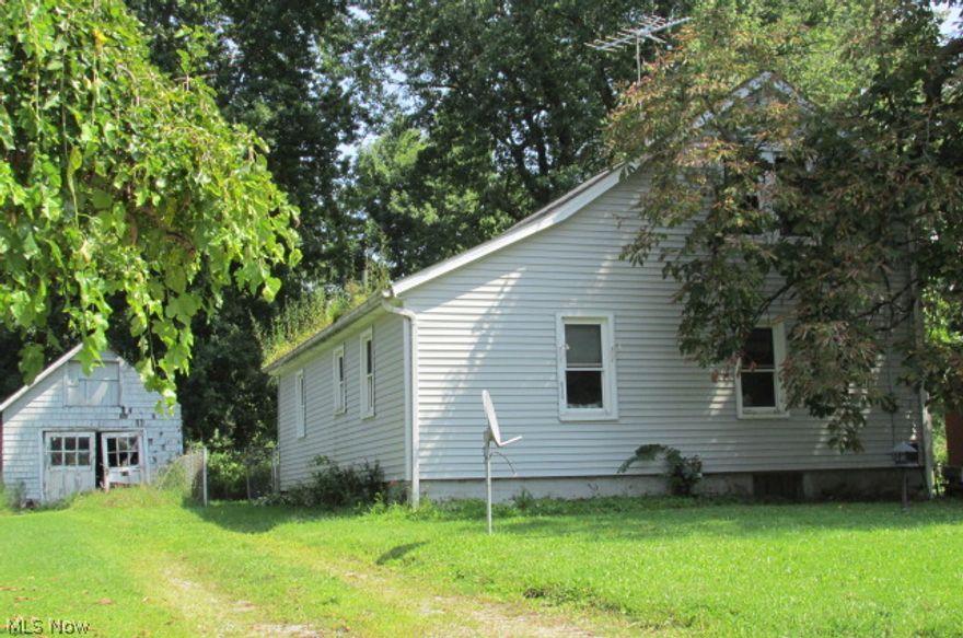 Great home for the investor.  Two bedrooms on the first floor and huge finished dormer.  First floor bedrooms are tandem.  Convenient location.  Being sold "as is".  On line auction event begin January 24 and ends January 28.