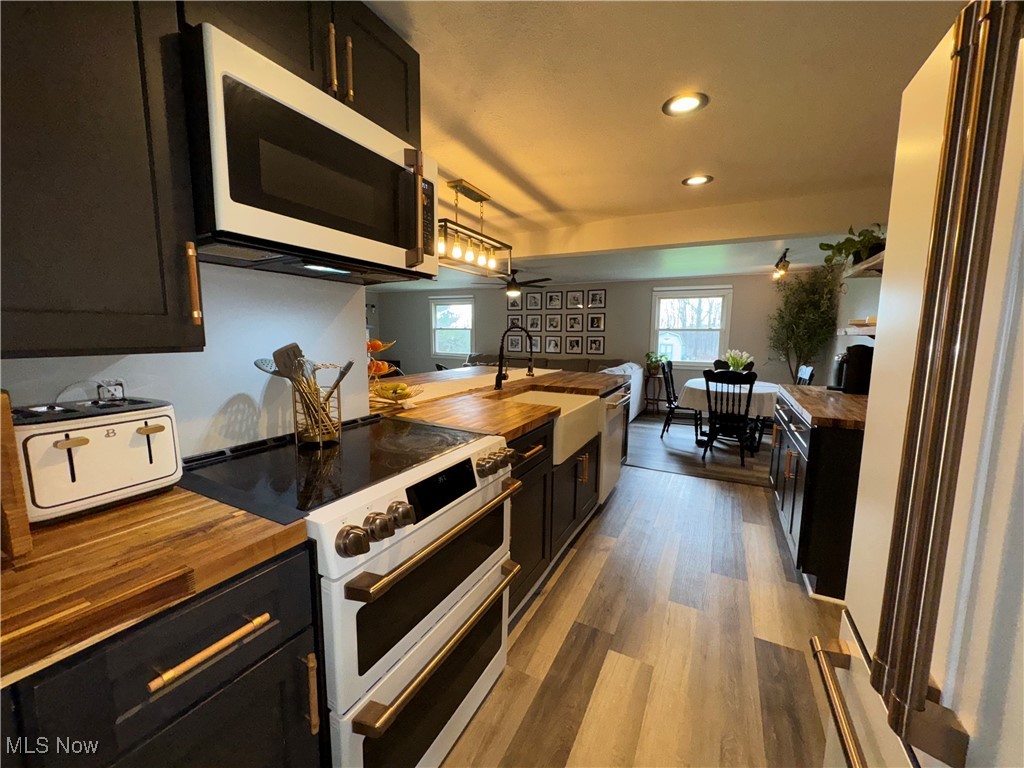 10962 Olmar Drive, Chardon, Ohio image 31