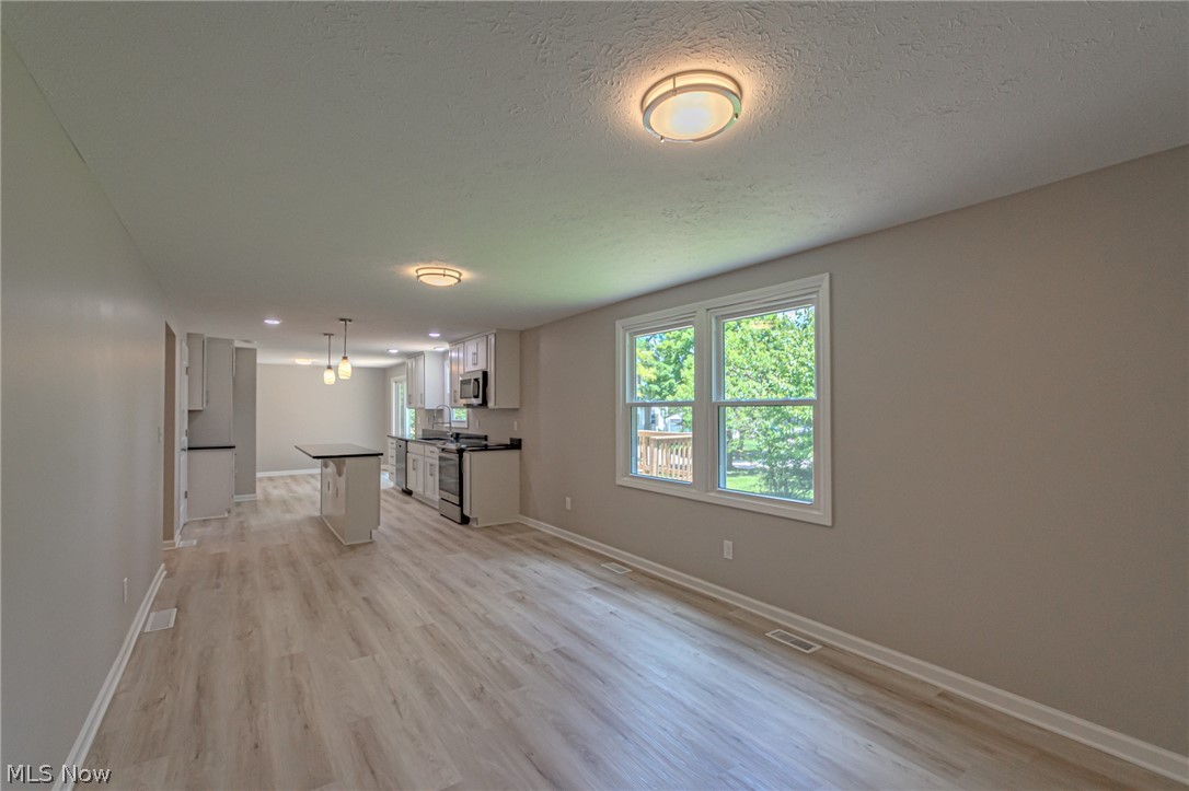 Twin Oaks - Residential