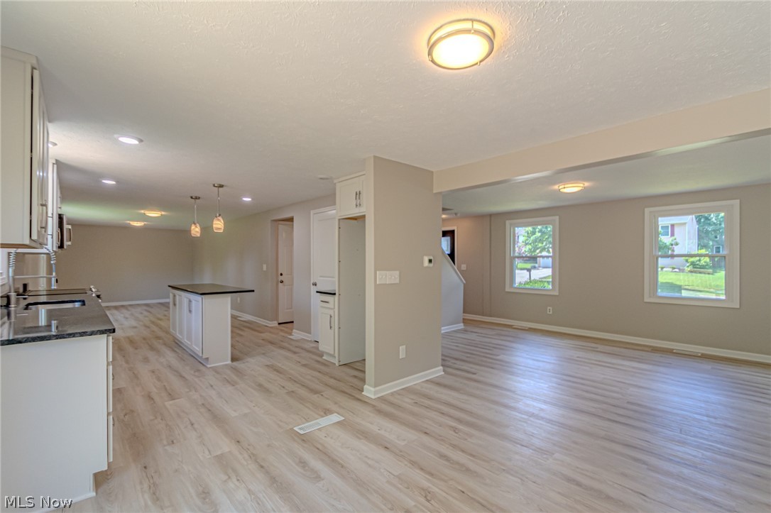 Twin Oaks - Residential