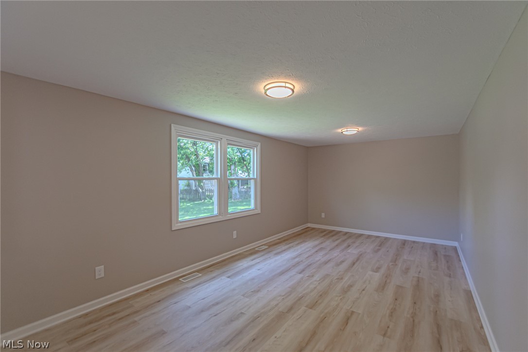 Twin Oaks - Residential