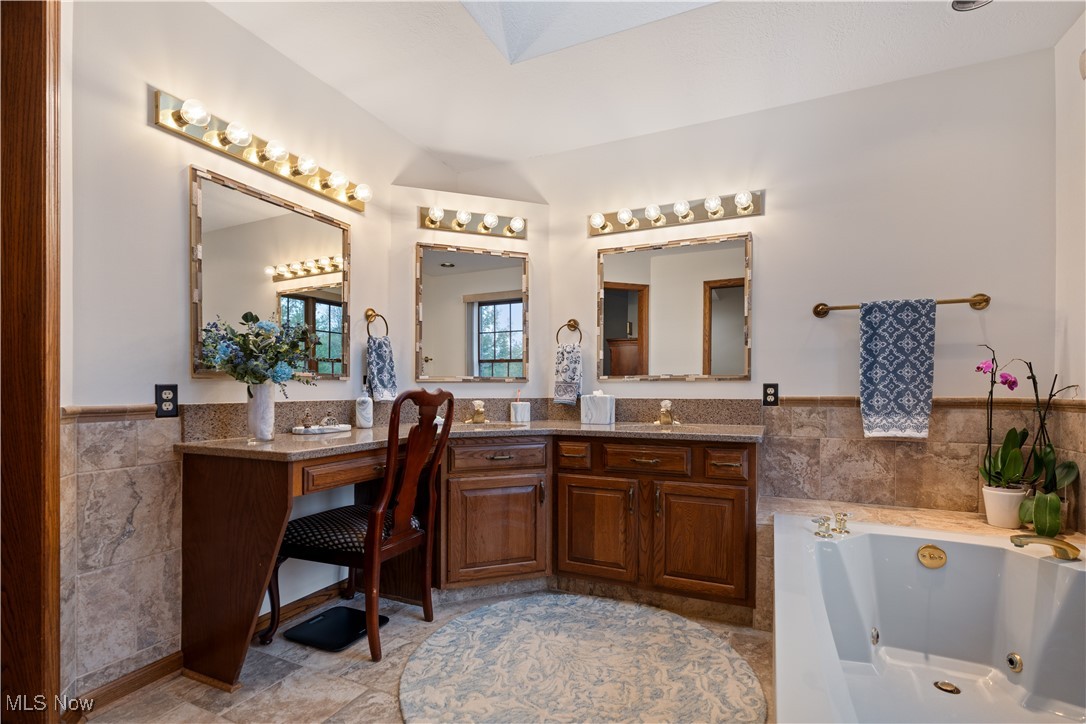 6975 Militia Hill Street, Canton, Ohio image 25