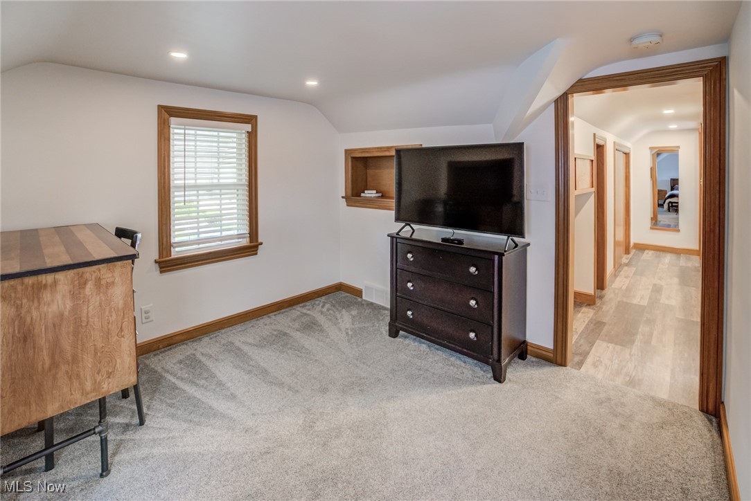 Mayfair Acres Sub - Residential