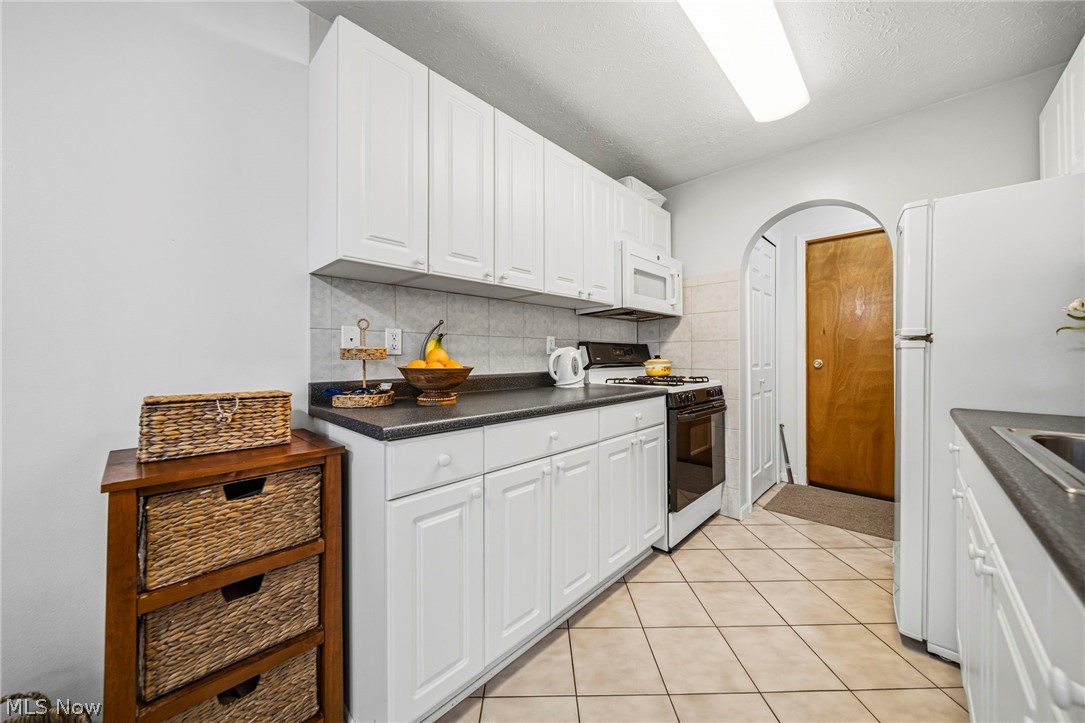 Golden Gate Villa Condo - Residential