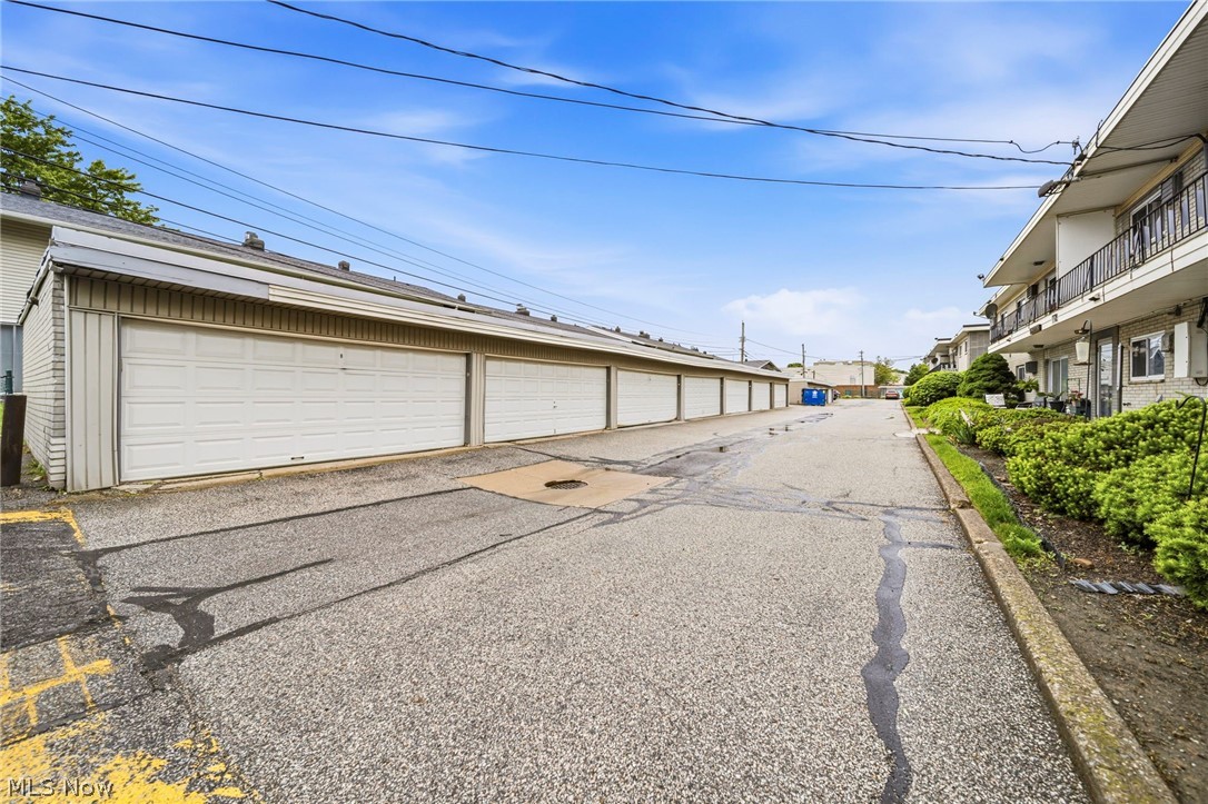 Golden Gate Villa Condo - Residential