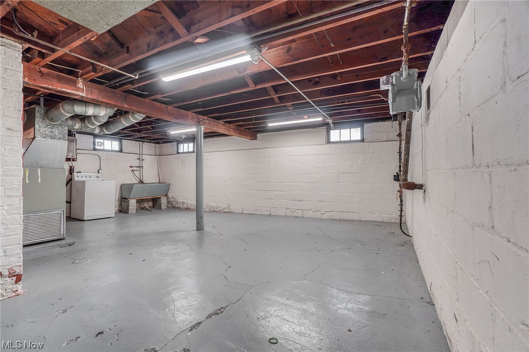 Shorewood - Residential Income