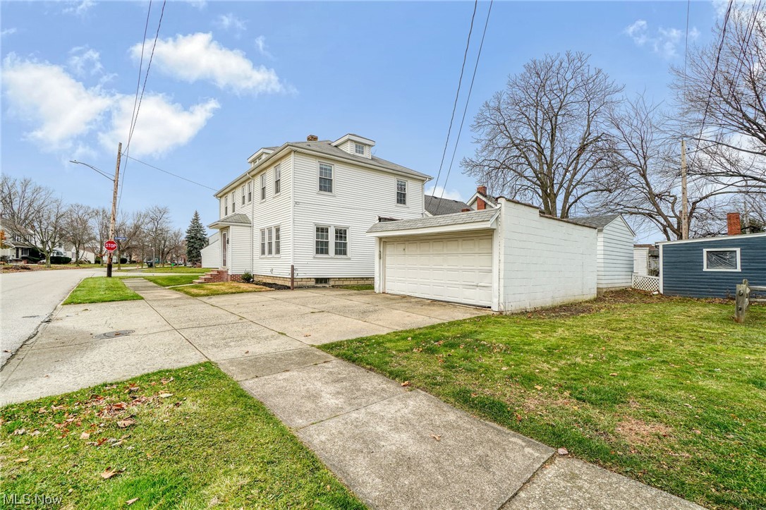 Shorewood - Residential Income