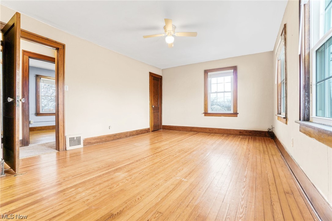 Shorewood - Residential Income