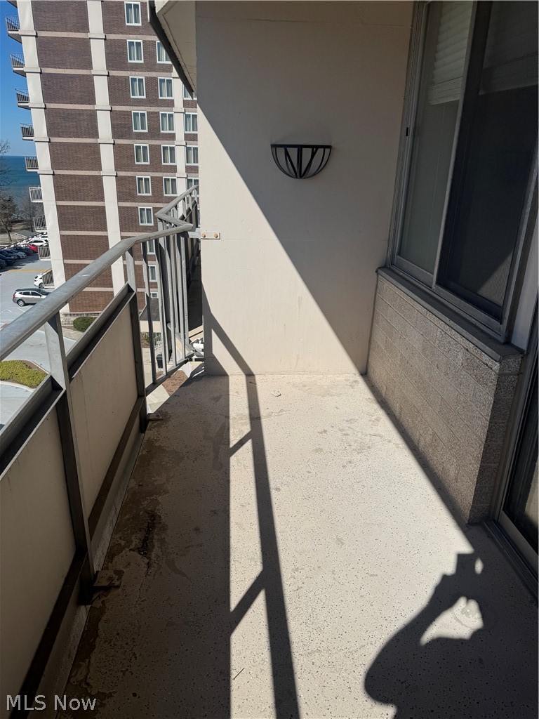 Carlyle Condo - Residential Lease