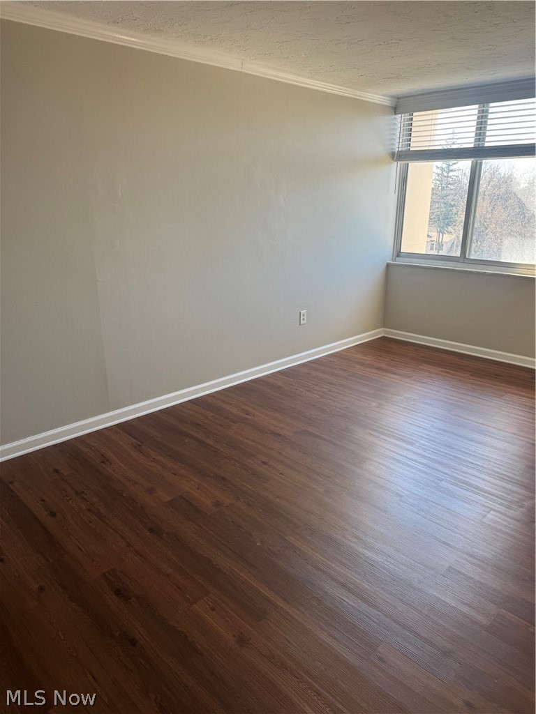 Carlyle Condo - Residential Lease