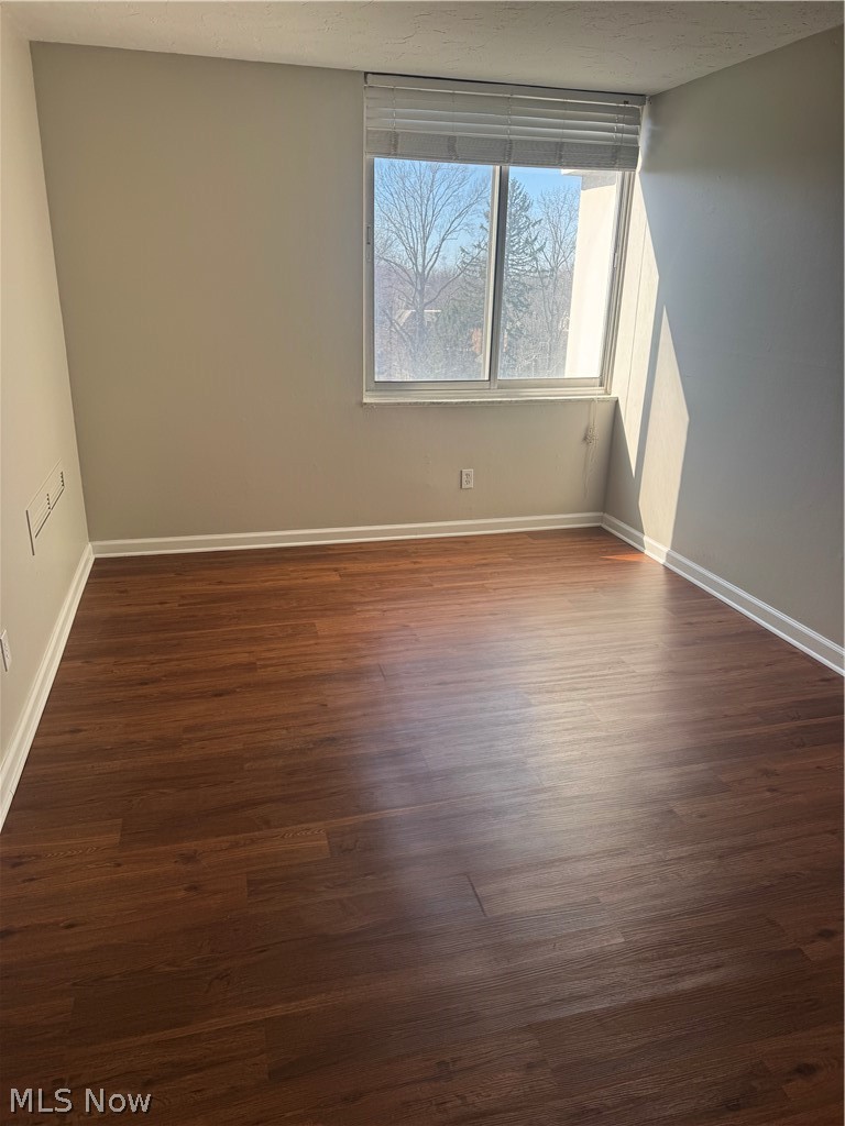 Carlyle Condo - Residential Lease