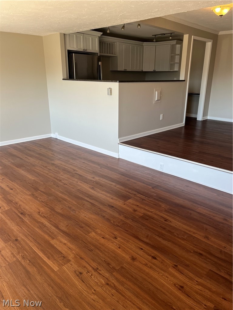 Carlyle Condo - Residential Lease