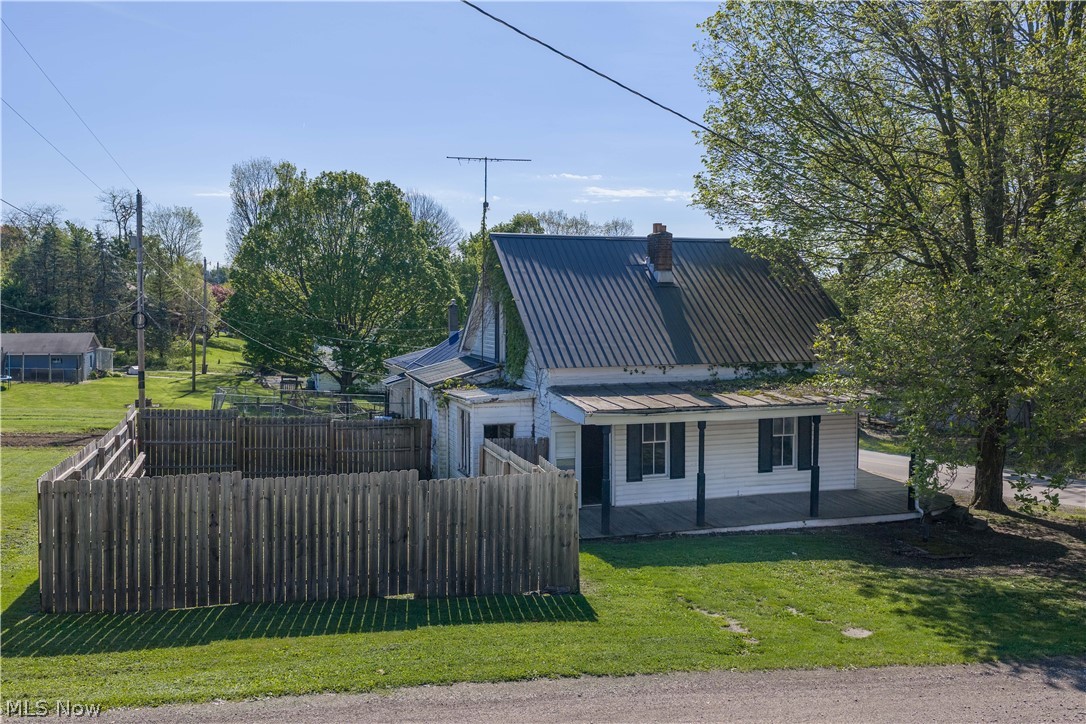 225 W Main Street