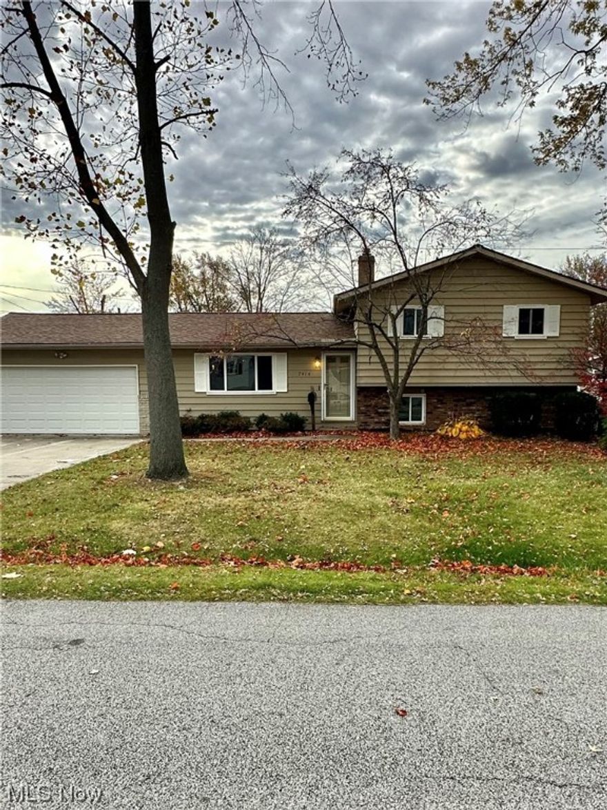 Remodeled split level close to the Lake!  What marvelous 3 bedroom, 1.5 bath home a couple streets away from the lake.  

The first floor features a newly remodeled gorgeous kitchen with shaker style soft close cabinets accented by crown molding, beautiful granite countertops, ceramic tiled backsplash and floor, recessed LED lighting and stainless-steel appliances.  The living room consists of fresh paint, recessed LED lighting, fresh carpet and updated electrical.  The sliding door leads out to a covered deck and fenced in private backyard with a nice shed.

A few steps down to the finished basement including a freshly painted and carpeted living area, newly remodeled half bath and a laundry/mechanical room.
A few steps up to 3 bedrooms and a fully remodeled bathroom.

Improvements: New roof, new furnace, new hot water tank, new kitchen, new bathrooms, new flooring, new paint, new sump pump with battery backup, updated plumbing & electrical.

Ideal location on a quiet street with great neighbors.  1 year home warranty from APHW.