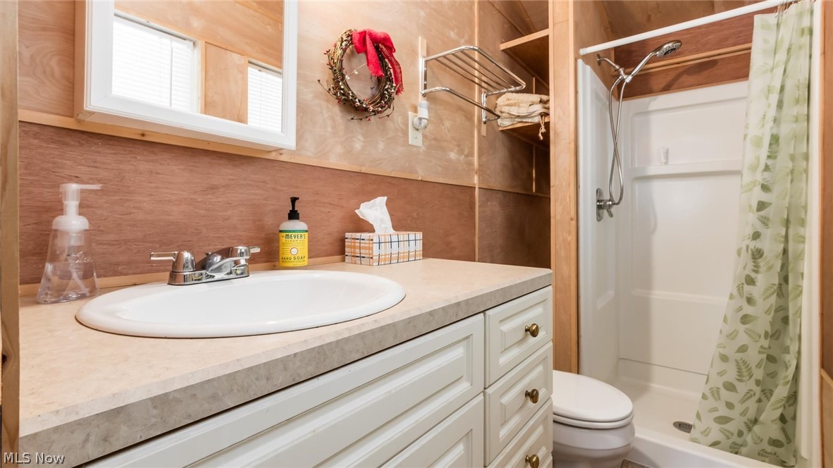 Lake Seneca Residence - Residential