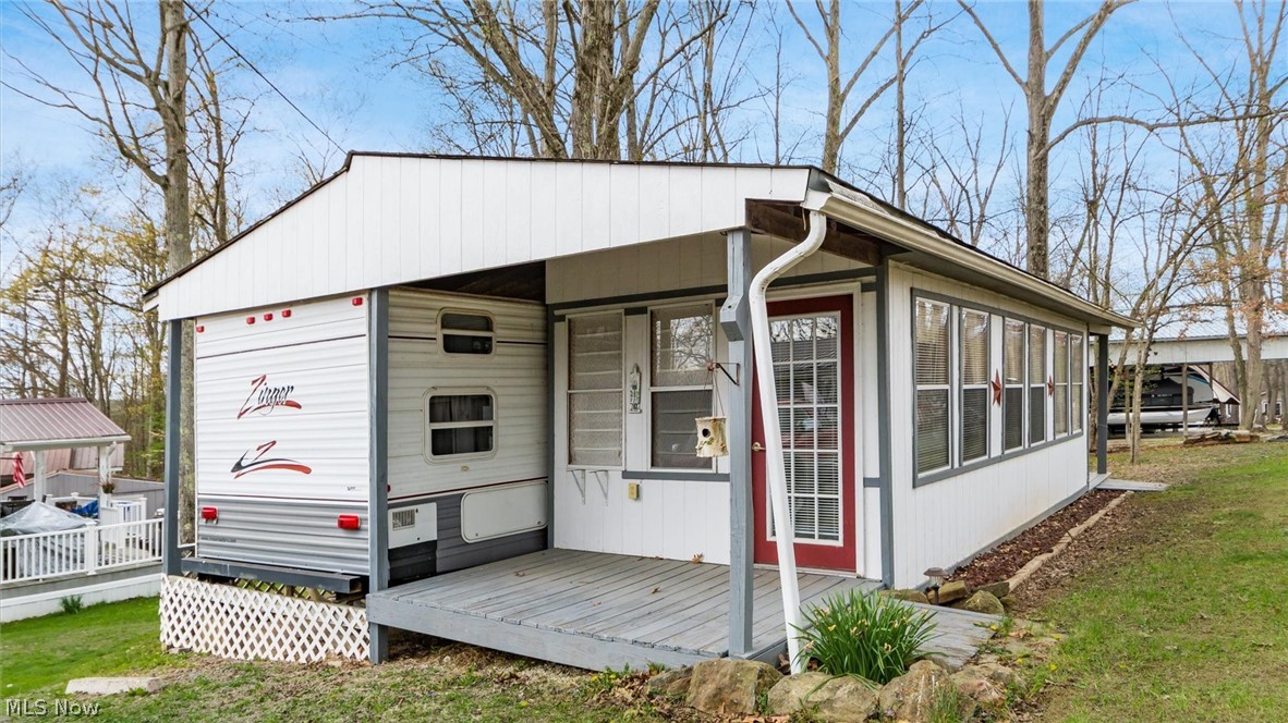 Lake Seneca Residence - Residential