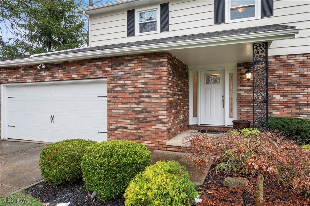 37560 Fox Run Drive, Solon, Ohio image 3