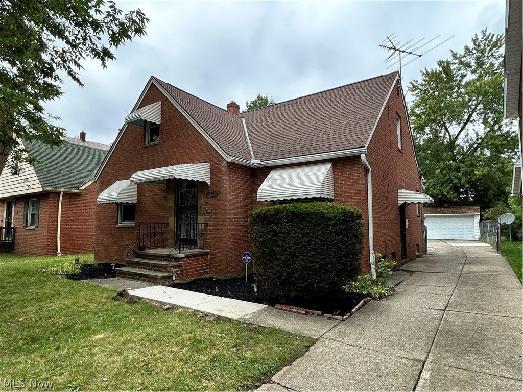 13099 Cedar Road