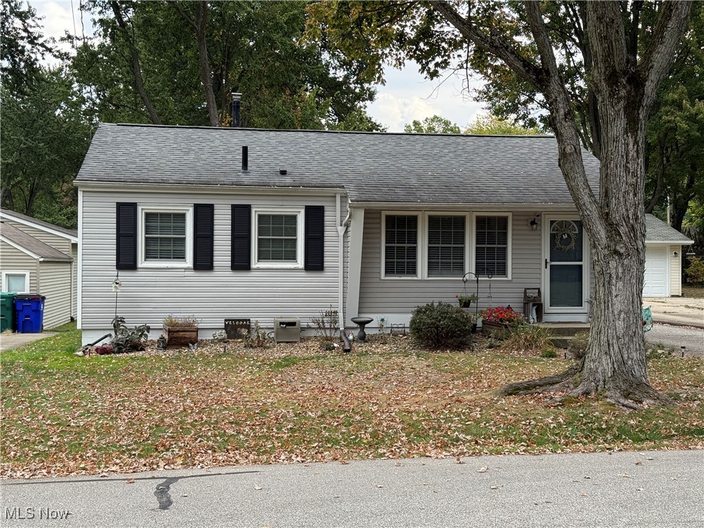 Honey Stop the Car!!! Charming 3-bedroom, 1-bath home in the heart of Ravenna! This property offers comfortable living with spacious rooms and plenty of natural light throughout. The kitchen and dining area flow nicely for everyday living or entertaining. Outside, you’ll find an oversized outbuilding in the backyard—perfect for a workshop, storage, hobbies, or even extra garage space. Conveniently located near shopping, schools, and highway access, this home provides both functionality and opportunity. Don’t miss your chance to make it your own! Seller offering a 1year home warranty with America's Preferred for 499.00. All appliances in kitchen and washer and dryer convey with the sale of the this home.