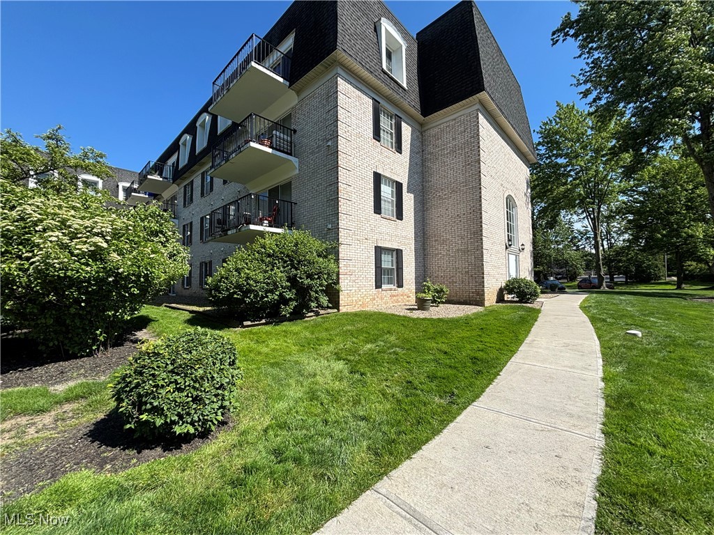 1931 King James Pkwy #131, Westlake, Ohio image 24