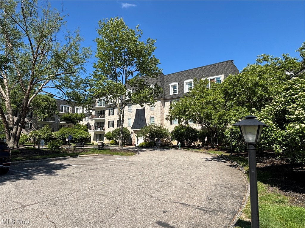 1931 King James Pkwy #131, Westlake, Ohio image 23