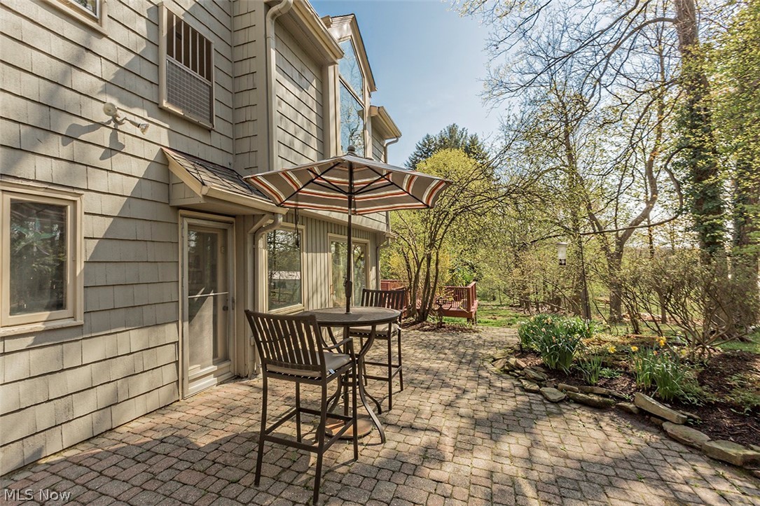 Edwin J Mapes Jr 01 - Residential Lease