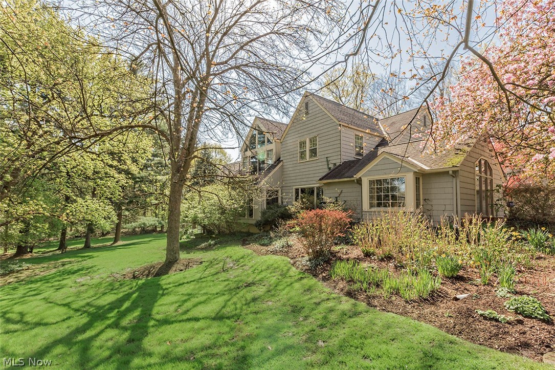 Edwin J Mapes Jr 01 - Residential Lease