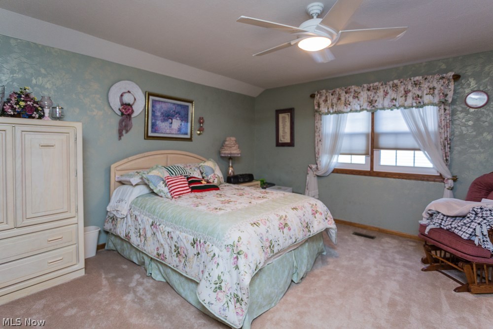 Ridgewood Condo - Residential